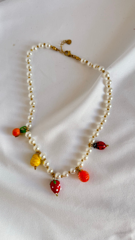 Collar Fruit