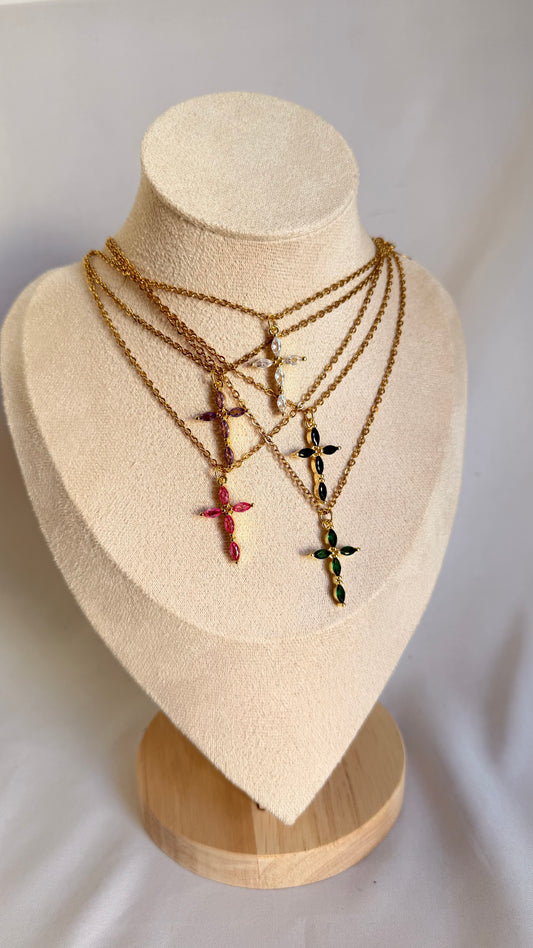 Collar cruz cristal