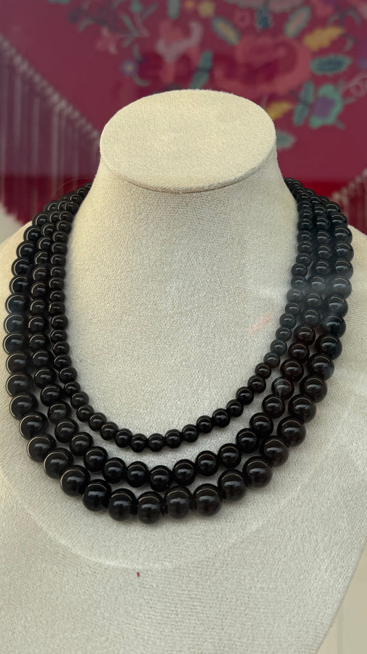 Collar cava negro