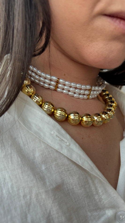 CHOKER nácar /collar dorado