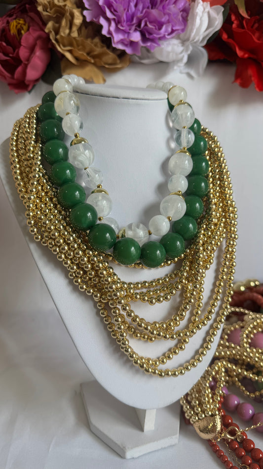 Combinación collares verde/blanco