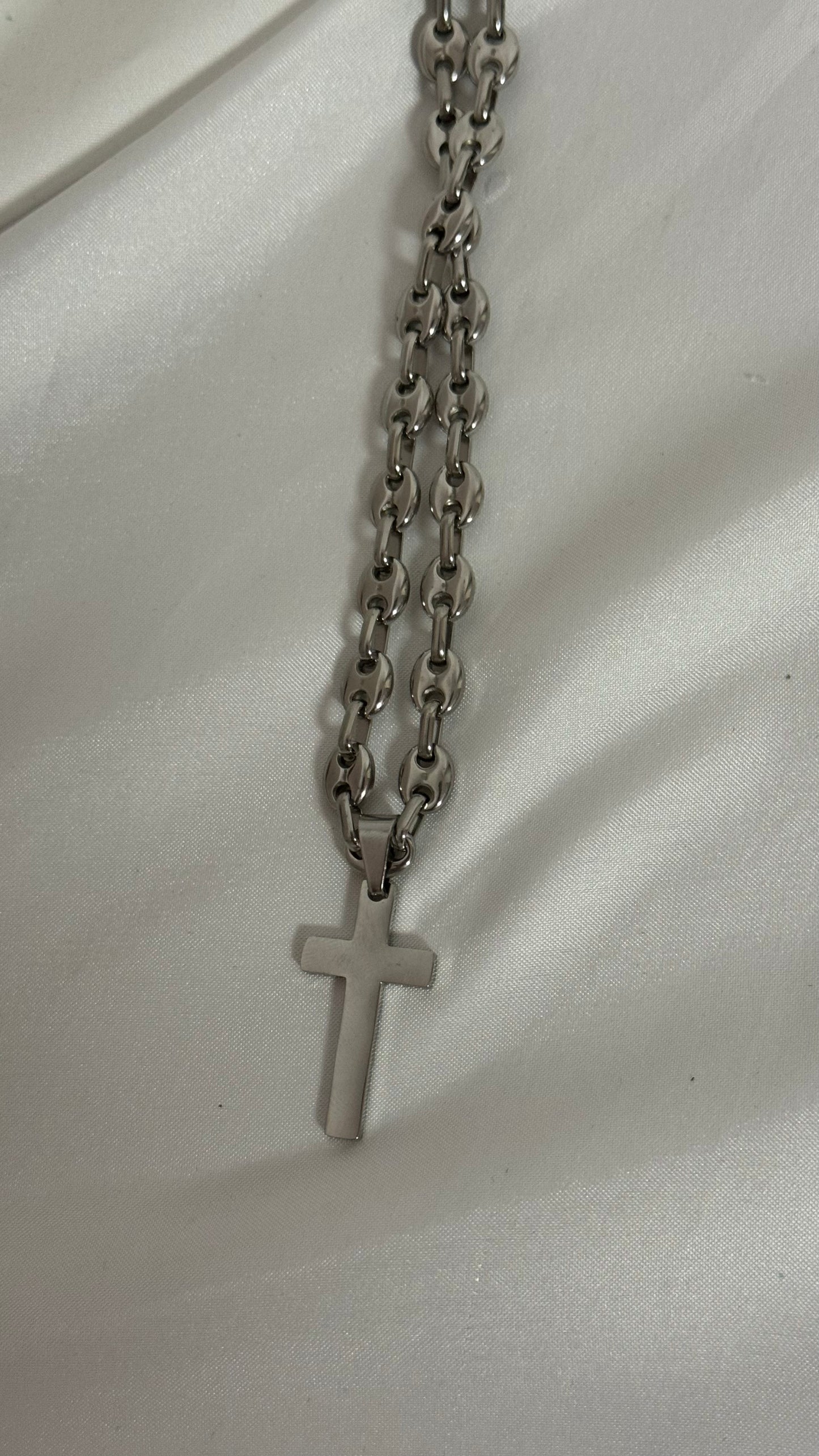 Cadena NEUS cruz
